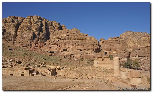 . Colonnaded street . ()